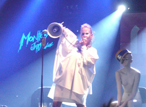 Fiji plays at the 2008 Montreux Jazz Festival, Miles Davis Hall.