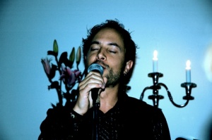Andrés Solé canta en su concierto de despedidad en Gotemburgo, Suecia, 080831.